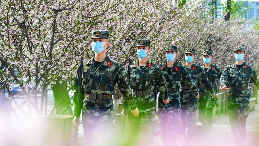 军营文/王同福（图2）