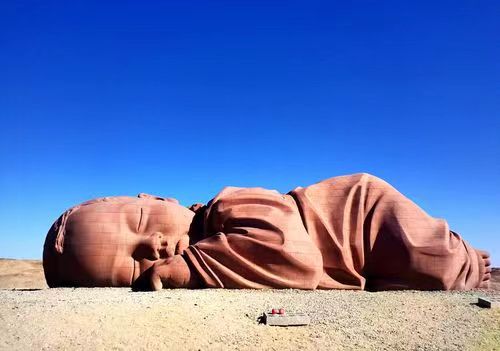 【英国文学】精品朗诵《大地之子》作者｜川石 - 李建国（中国）、朗诵｜丽君（中国）（图2）