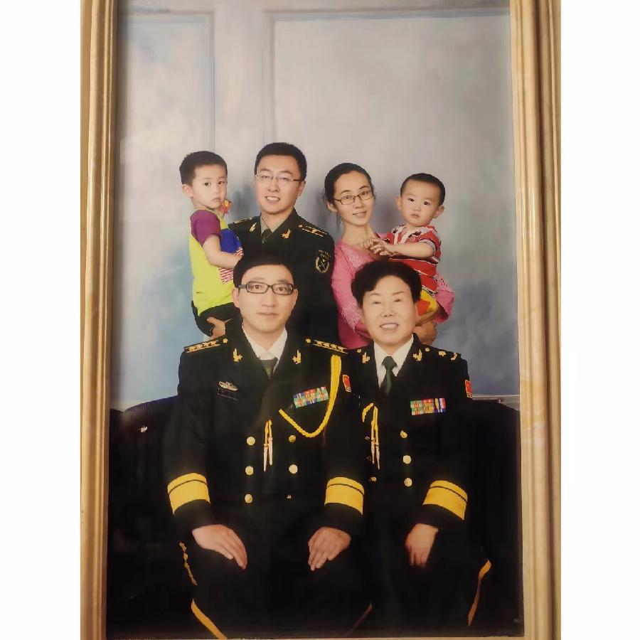 坚守军人荣誉，执念冲锋建功业——庆祝八一建军节 作者/渝陇之子 京津沪头条（图4）