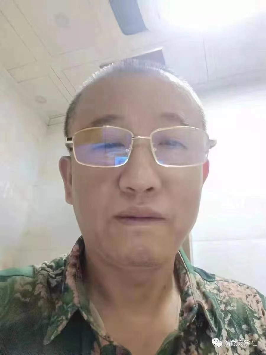 《中国爱情诗刊》【中国爱情诗人档案】(第4710期)重庆诗人:梁平的诗(图2)
