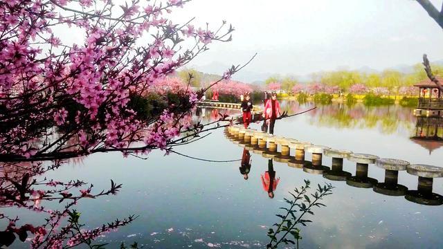 《🇨🇳中国人民诗刊》《中国人民诗社》(第2122期)吉林诗人:刘淑芹的作品(图2)