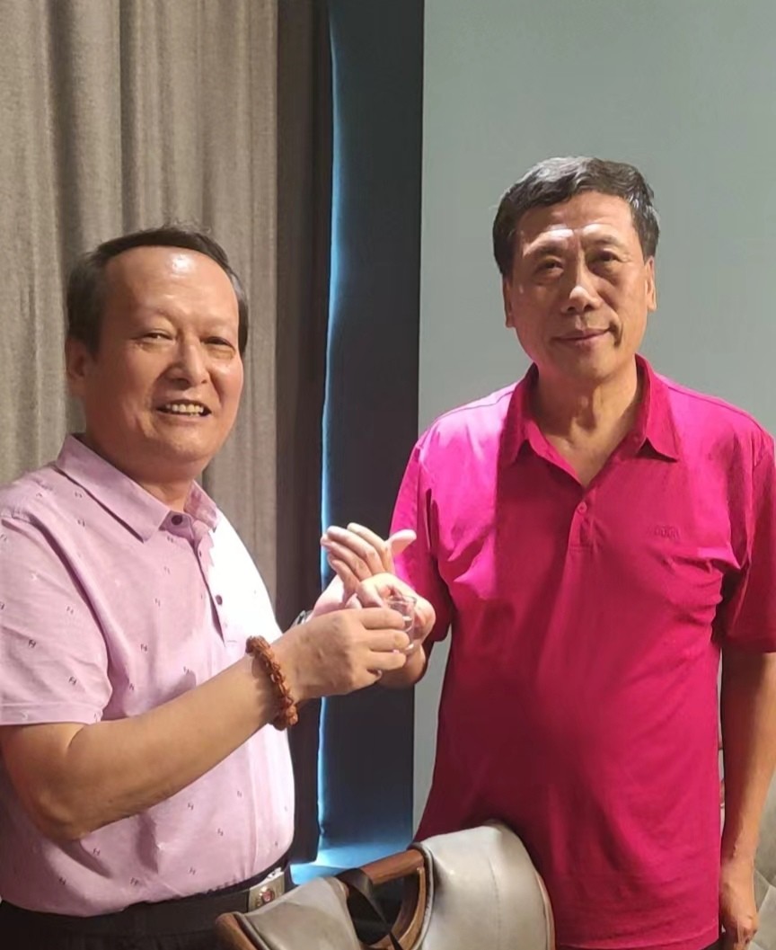 【八一专刋】张富贵:热烈祝贺原工兵十四团老七连西安战友庆八一联谊会圆满成功(诗词二首)北京头条发布!(图20)