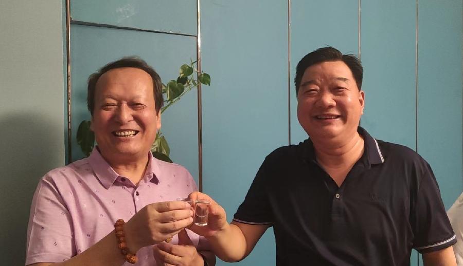 【八一专刋】张富贵:热烈祝贺原工兵十四团老七连西安战友庆八一联谊会圆满成功(诗词二首)北京头条发布!(图23)
