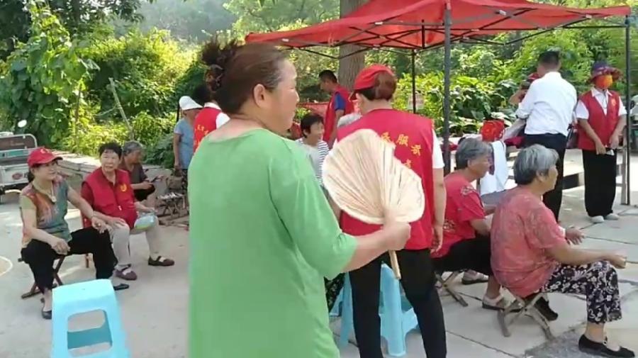 炎炎的夏日 浓浓的志愿情 百姓声声称赞(图5)