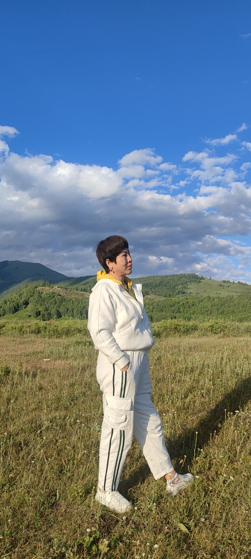 冯忠文:成就美丽 做好自己——记库尔勒唯美月亮女神美容服务有限公司总经理韦春(图3)