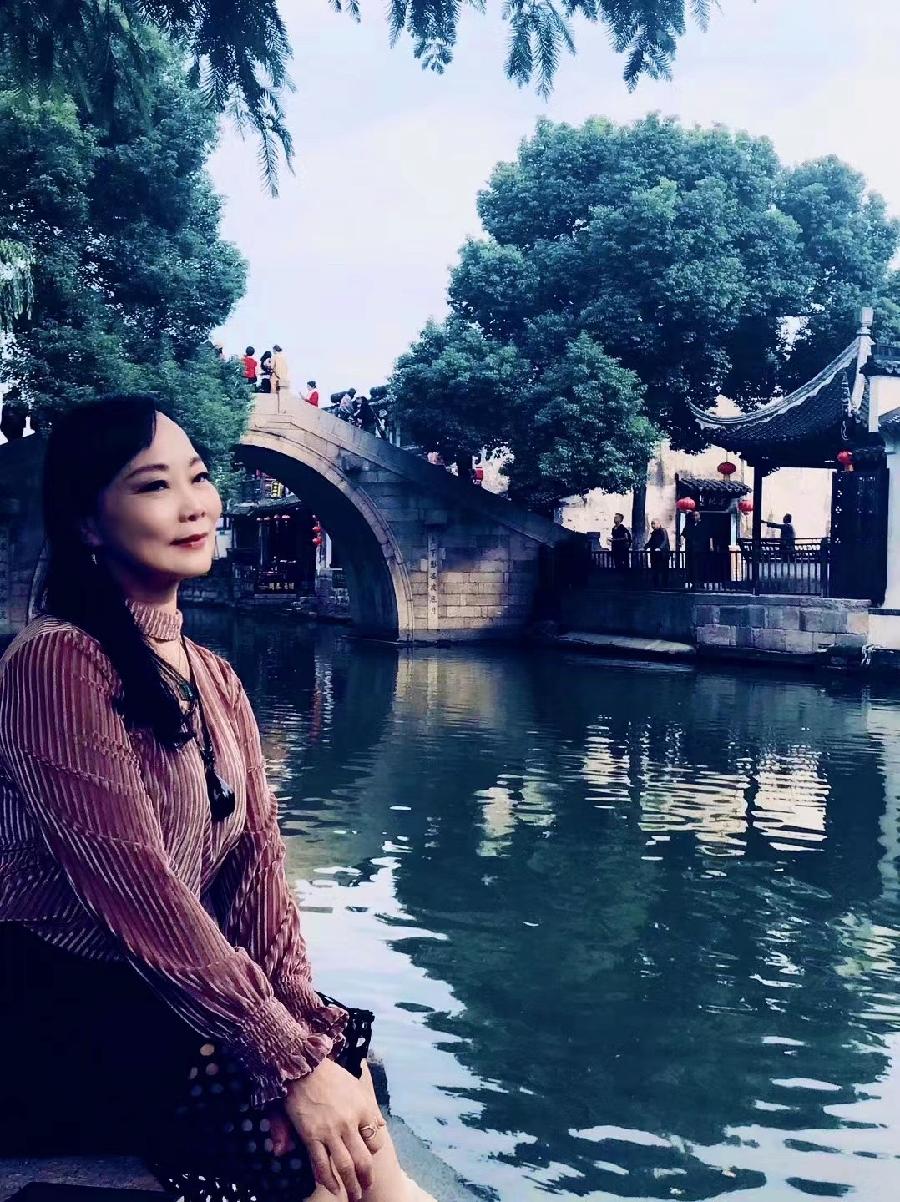 荔琴朗诵：让我试着爱你（图4）