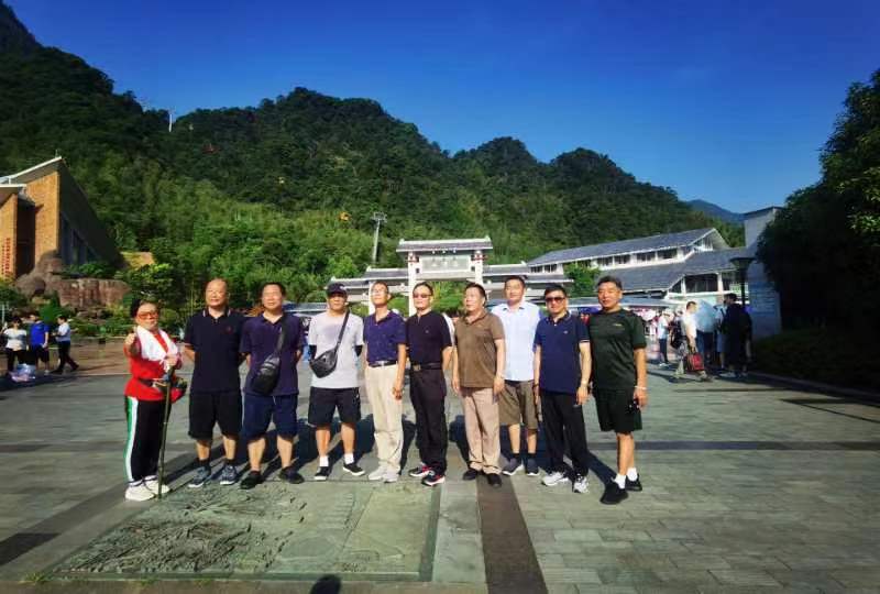 【西部风微刊】特别推荐袁德礼特稿:清绝尘嚣天下无双福地,高凌云汉江南第一仙峰(图13)