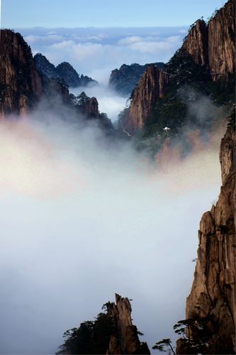 明月吟秋作品专栏【七律】·中国四大名山（二）黄山（一东韵） 文/康宗生（图7）