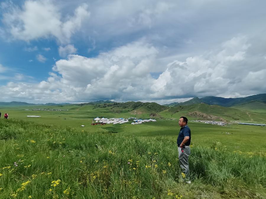 红榜诗人山野之水蒙古草原诗二首（系列三）（图2）