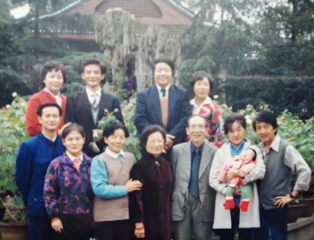 中华诗艺社黑龙江分社/《以诗漫述当年事,随笔畅书今世情》一一晏儒传嗣父晏天任诗联书法作品(图25)