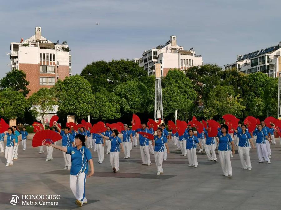 肥东县太极拳协会供稿: 健身走近百姓 运动成就健康|京港澳台世界头条总社发布(图22)