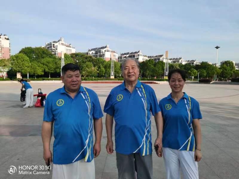 肥东县太极拳协会供稿: 健身走近百姓 运动成就健康|京港澳台世界头条总社发布(图26)
