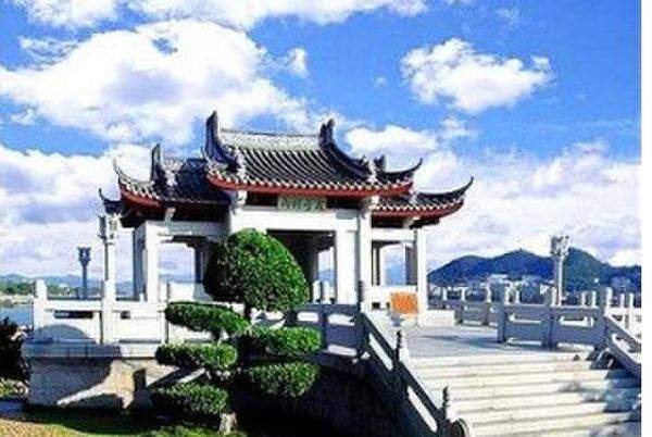 【明心文学】昨夜里酒芬芳 作者/泉水 主播/花之语（图4）