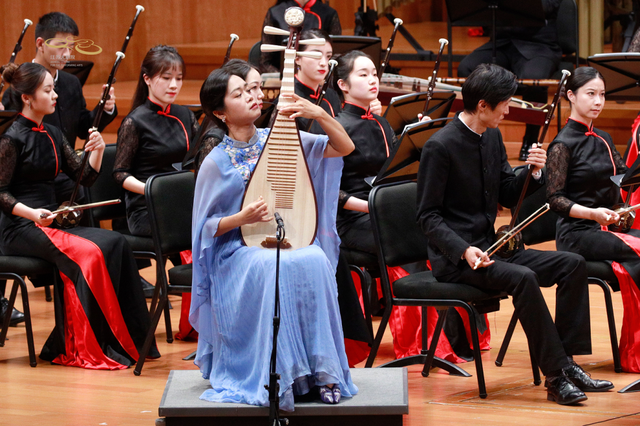 苏潇作品音乐会奏响金陵 古筝演奏家苏畅受邀演奏作品《安歌》(图6)