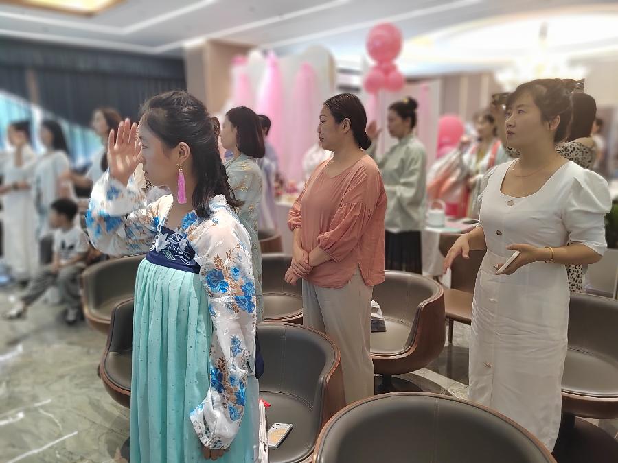 中国汉服文化节河南站暨丽婵花禧汇揭牌仪式顺利举行（图5）