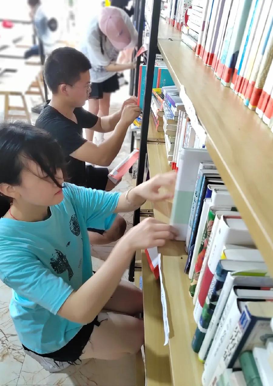 佳作欣赏·七律·题”三径书屋”外一首·作者:江会来(图5)