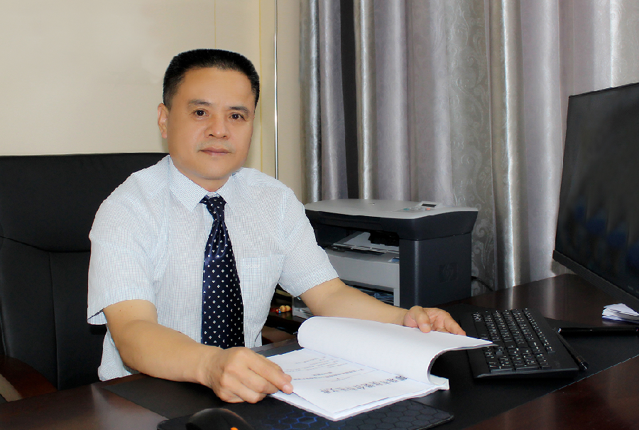 走在前开新局」市眼科医院党委书记尹龙祥:念好“四字诀” 打赢攻坚战 谱写聊城市眼科医院高质量发展新篇