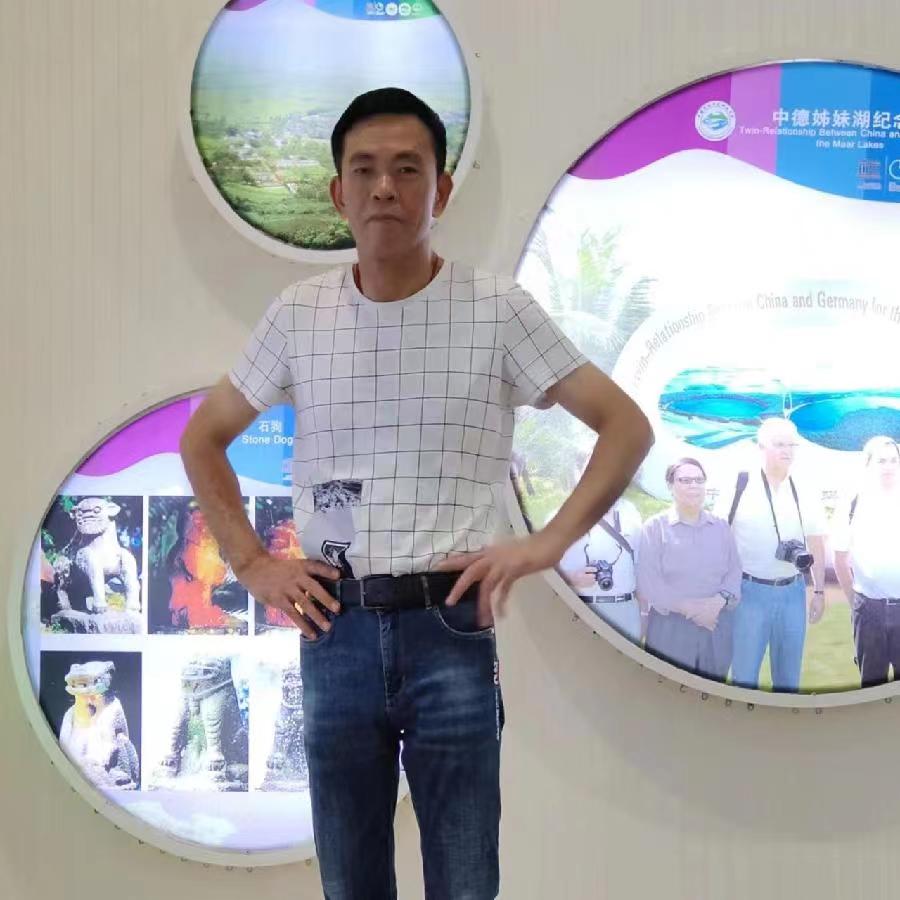 《含笑问过往》外一首、持邀诗人/舍得、主播/任然。中国文学黄金诗院有声之家。(图5)