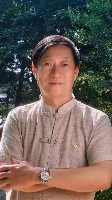 【世界文学联盟】李鸥散文《没能兑现的承诺 》主播:冯志伟(图9)