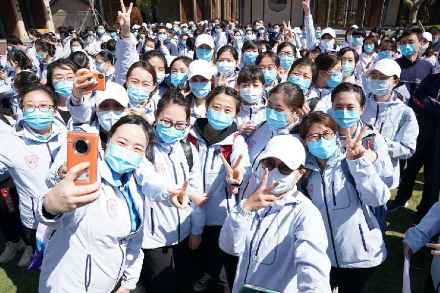 总算解封了 作者 吴卫东(内蒙古)【冰心文化传媒】(图3)
