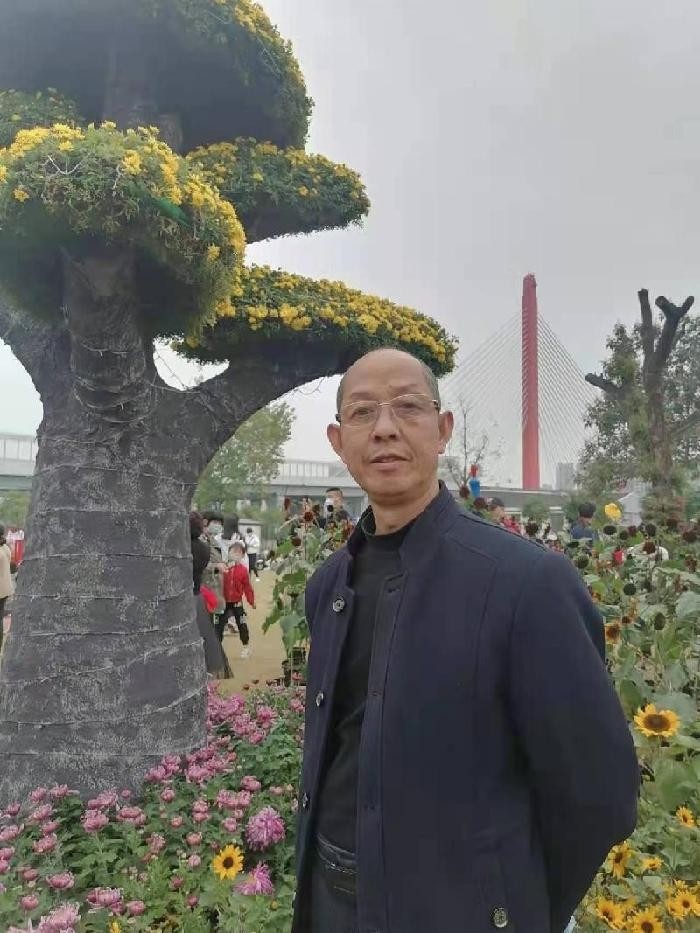 诗词三兄妹依韵同题《五绝*天年》【冰心文化传媒】(图5)