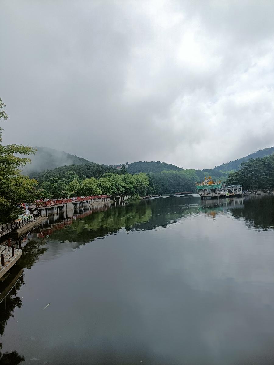佳作欣赏·满江红 静之湖闲吟 作者:西瓜将军(图2)
