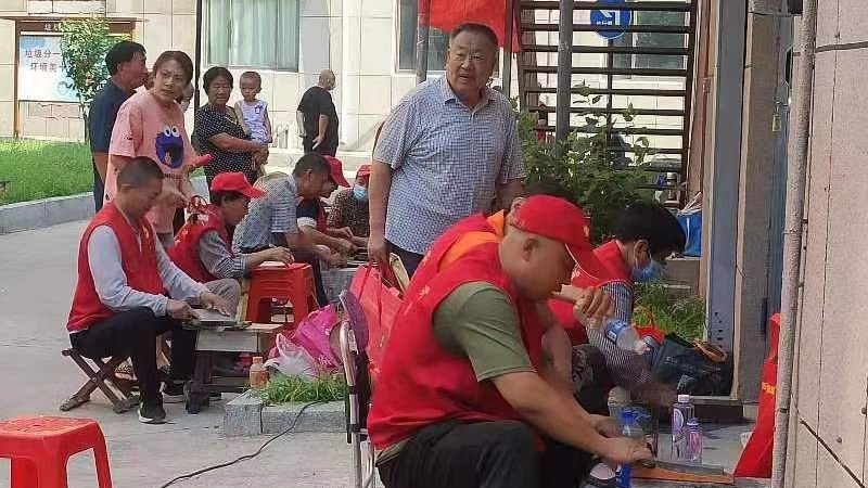 奉献爱心志昂扬 便民服务百姓盼（图8）