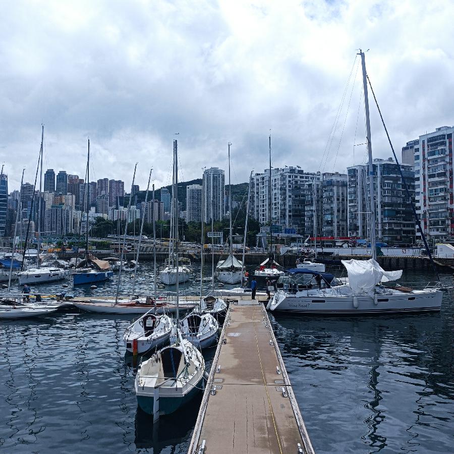 铜锣湾避风塘（图70）