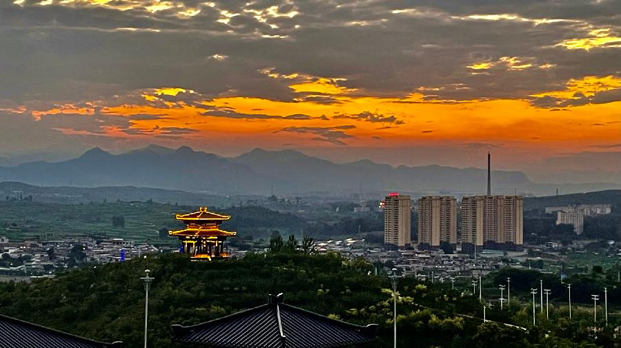 寻美井陉 | 组照《井陉龙王山公园晚霞风光》| 王宝霞（图5）
