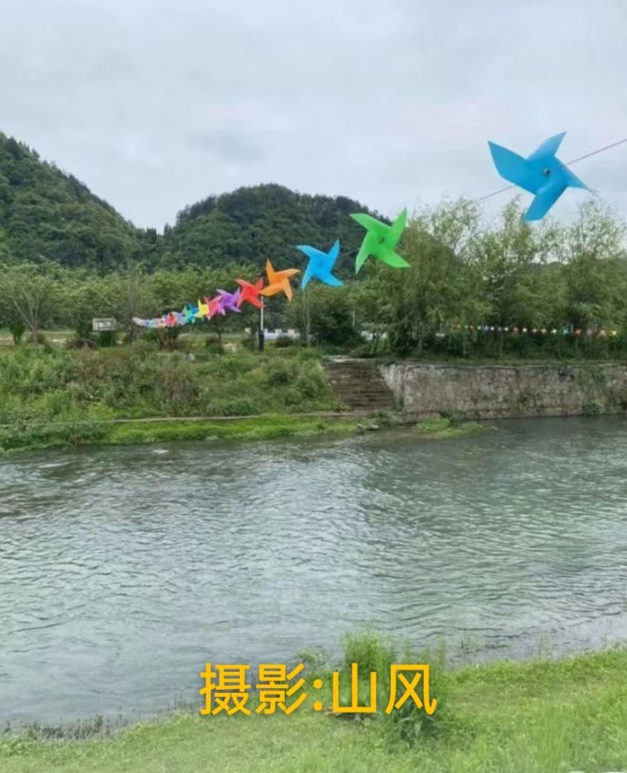 国风上海社第十一期诗刊—北京头条（图22）