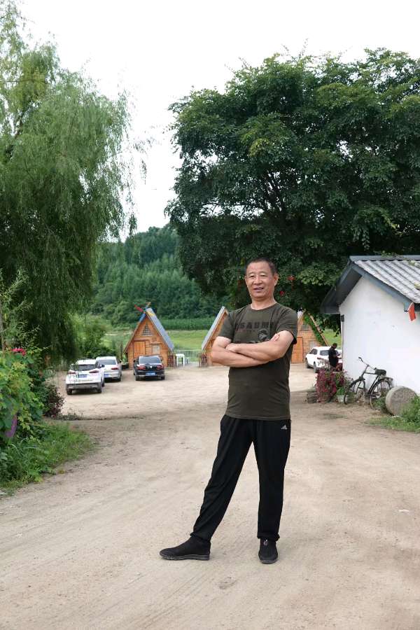校园诗刊专栏‖低调 作者 张德群（图9）