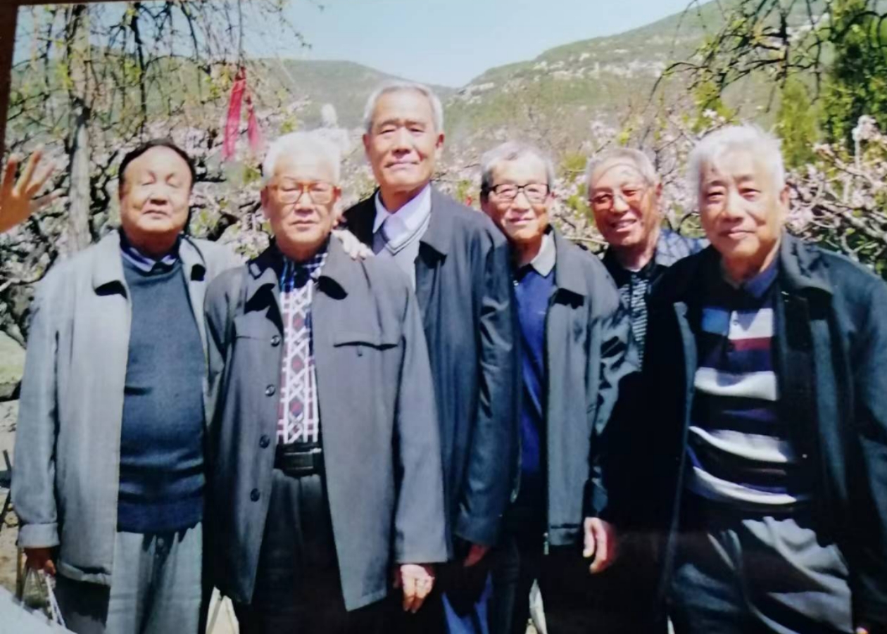 感慨（外二首）作者 卢会生（山西）【冰心文化传媒】（图4）