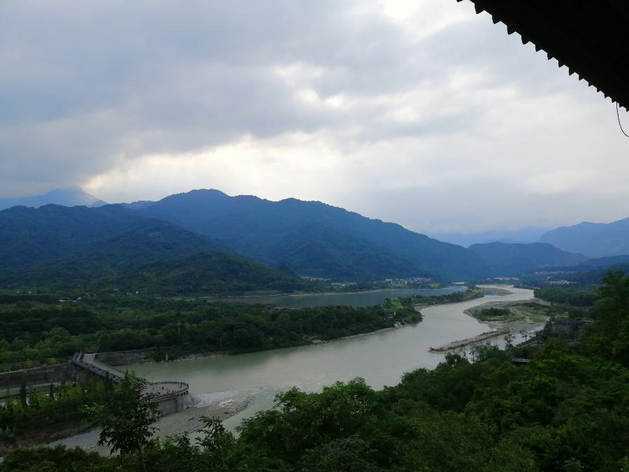 七绝 都江堰怀古(三首)文/江冲(图3)