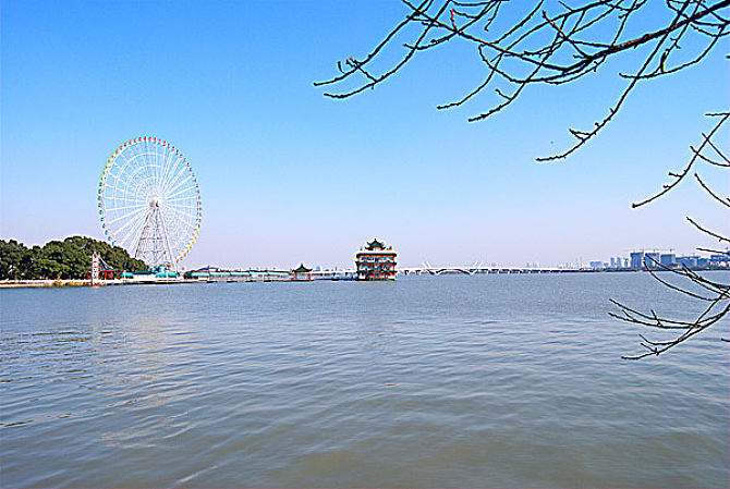 〔诗词小辑四〕作者 齐宪(哈尔滨)【冰心文化传媒】主编 冰心（图7）