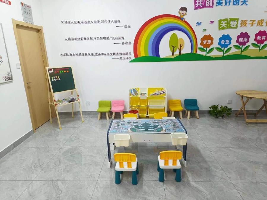 大渡口镇渡口社区:老小服务显真情 担当作为践初心(图11)