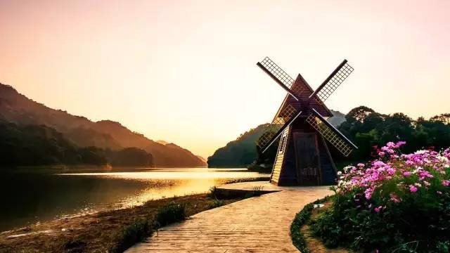 【中国长江文学社】有声文学平台《九月再相遇》作者/蔷薇雨诵读/周圣凯制作/宋梅【第4289期】（图6）