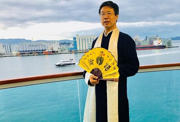 《五十抒怀》作者：和谐中国网总编李耀君 朗诵：宏红（图4）