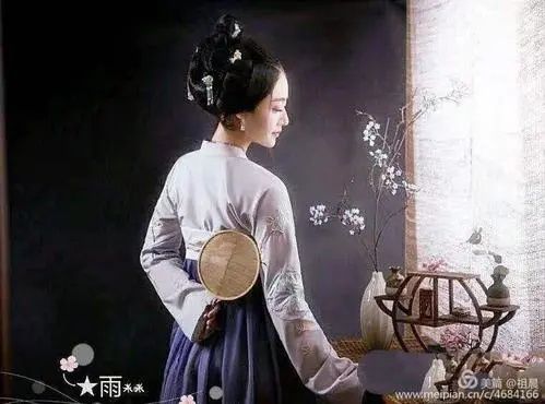 《魂断魂断，又听五更风雨》作者：昨夜天【诵读：金牌主播：青苗】【桃源国际诗歌集团】[桃源♬ 馨声]（图8）