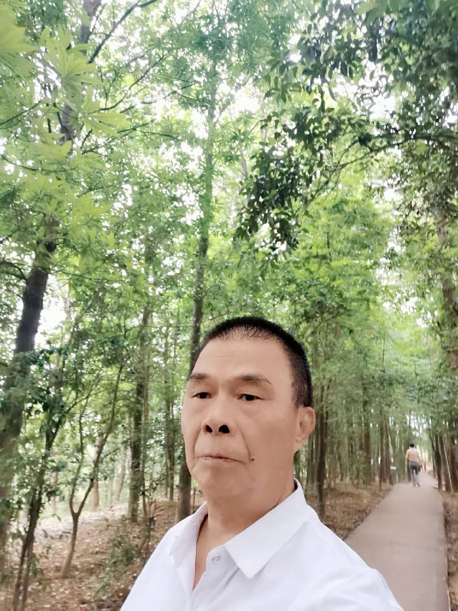 南山翁（张国盛）:《喜迎党的二十大，人民生活幸福感专题》第五集八十二诗词七首（图4）