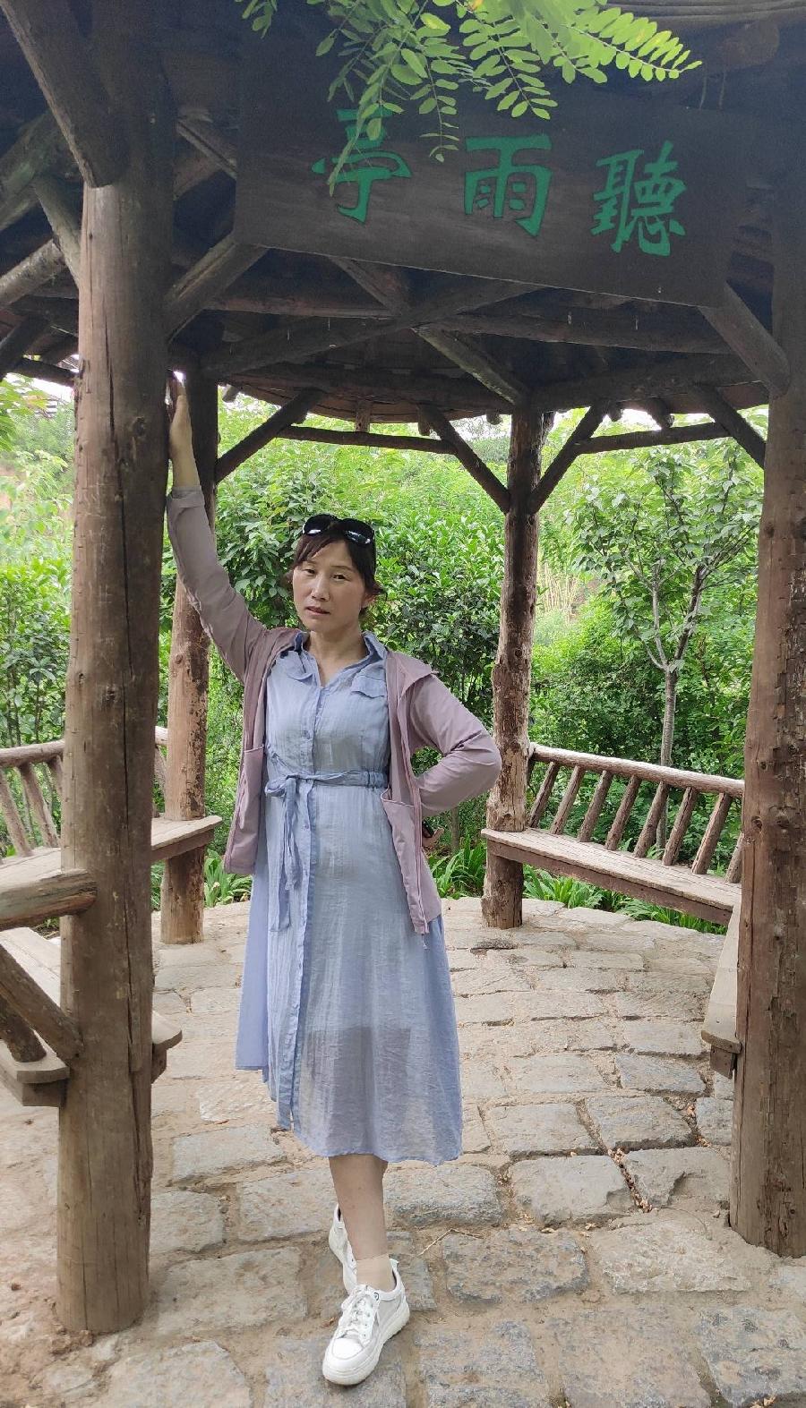 孟津老母鸡汤米线店过中秋 原作/梁立锋（图6）