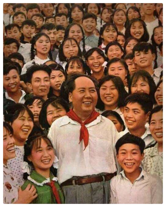 《我们永远爱您，伟大领袖毛泽东》高艳作品 朗诵 陈兵（图8）