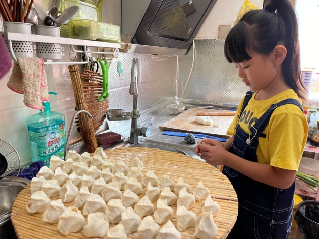 南和区幸福小学中秋节主题活动:〖幸福·节日〗“皎洁天上月 圆“源”中秋节”(图5)