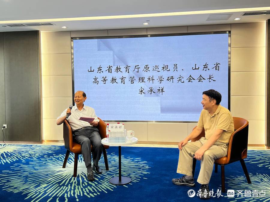 武汉作家严春芳《为荷而来》《太阳与大海》新书发布会在济南举行（图7）