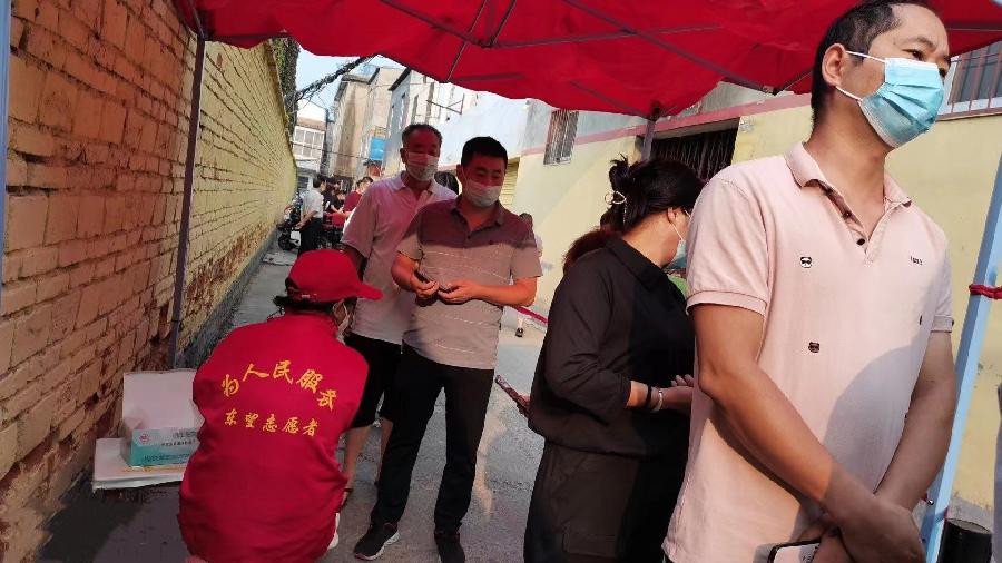 核酸检测常态化 志愿服务冲在前（图4）