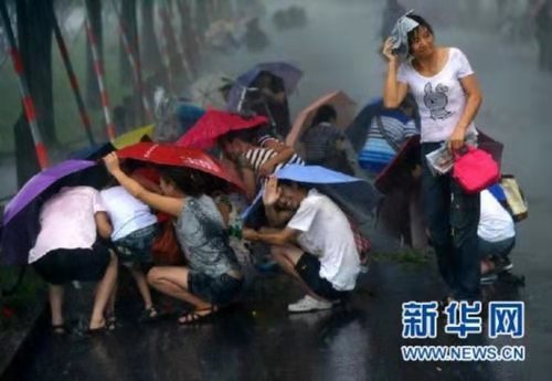 水仙子-“梅花”两度登陆军民昼夜守城* 文/冯志清〔上海〕【冰心文化传媒】（图13）