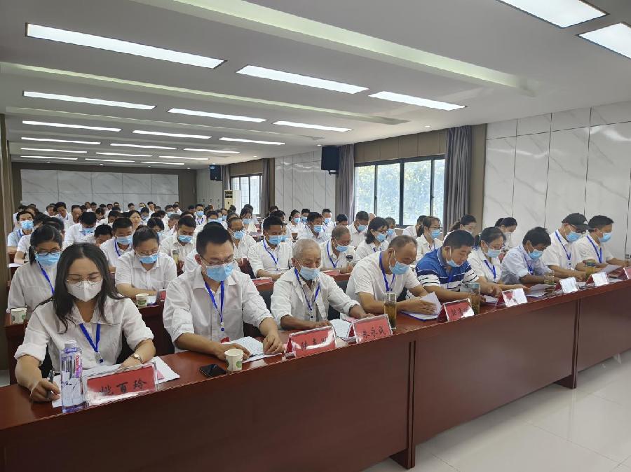 东至县大渡口镇第十五届人民代表大会二次会议召开(图7)