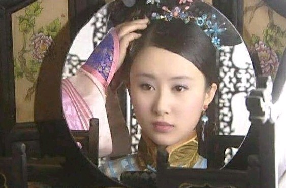 中华诗艺龙江分社推介/作家诗人七里香:5、点绛唇·童话里的拇指姑娘(外三首)【原创】（图5）