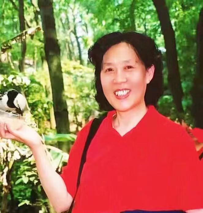 【茶韵文学诗社】刘林丽诗歌作品190期《春蚕与秋蝉》主播玫瑰 编辑制作刘林丽(图14)