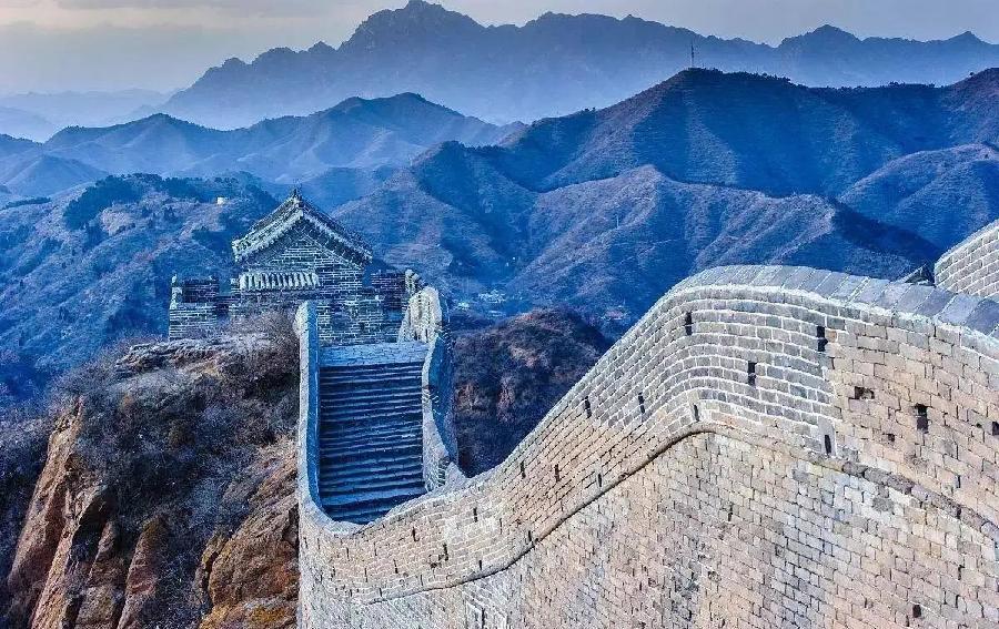 苏开省诗歌《古风、建国七十三周年抒怀》主播：傲雪红梅；编辑：小鱼儿 【北疆头条】（第297期）（图2）