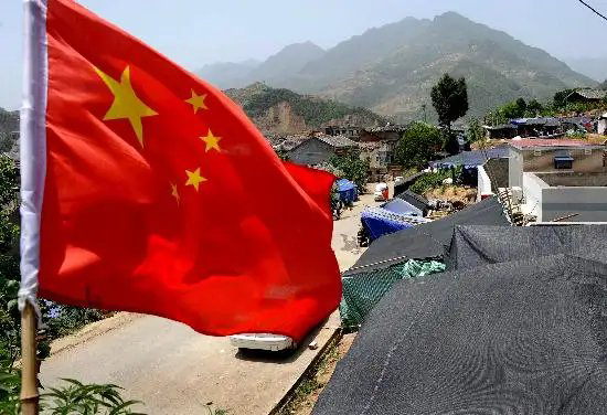 【茶韵文学诗社】2022——025期《五星红旗迎风飘扬》作者暖心 主播旭洋 编辑制作刘林丽（图4）